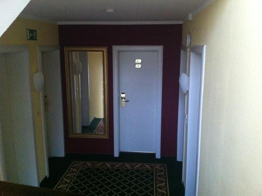 Hotel Katharina Garni Tübingen Екстериор снимка